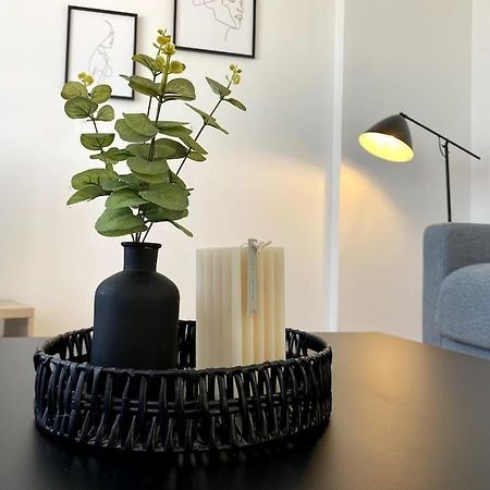 Apartamento Le Dandy-Proche Centre-Neuf Châteauroux Exterior foto