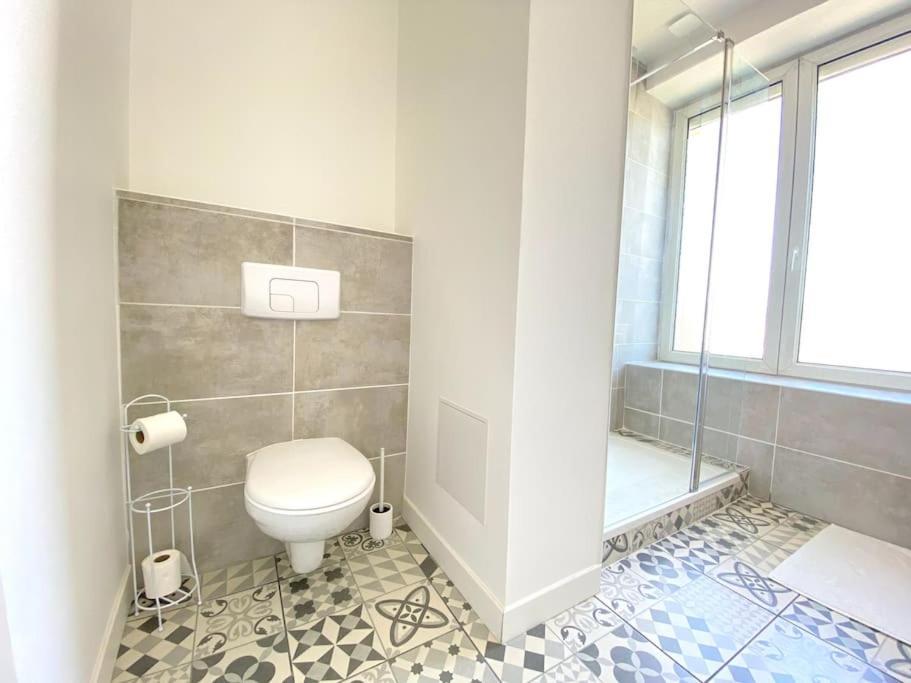 Apartamento Le Dandy-Proche Centre-Neuf Châteauroux Exterior foto